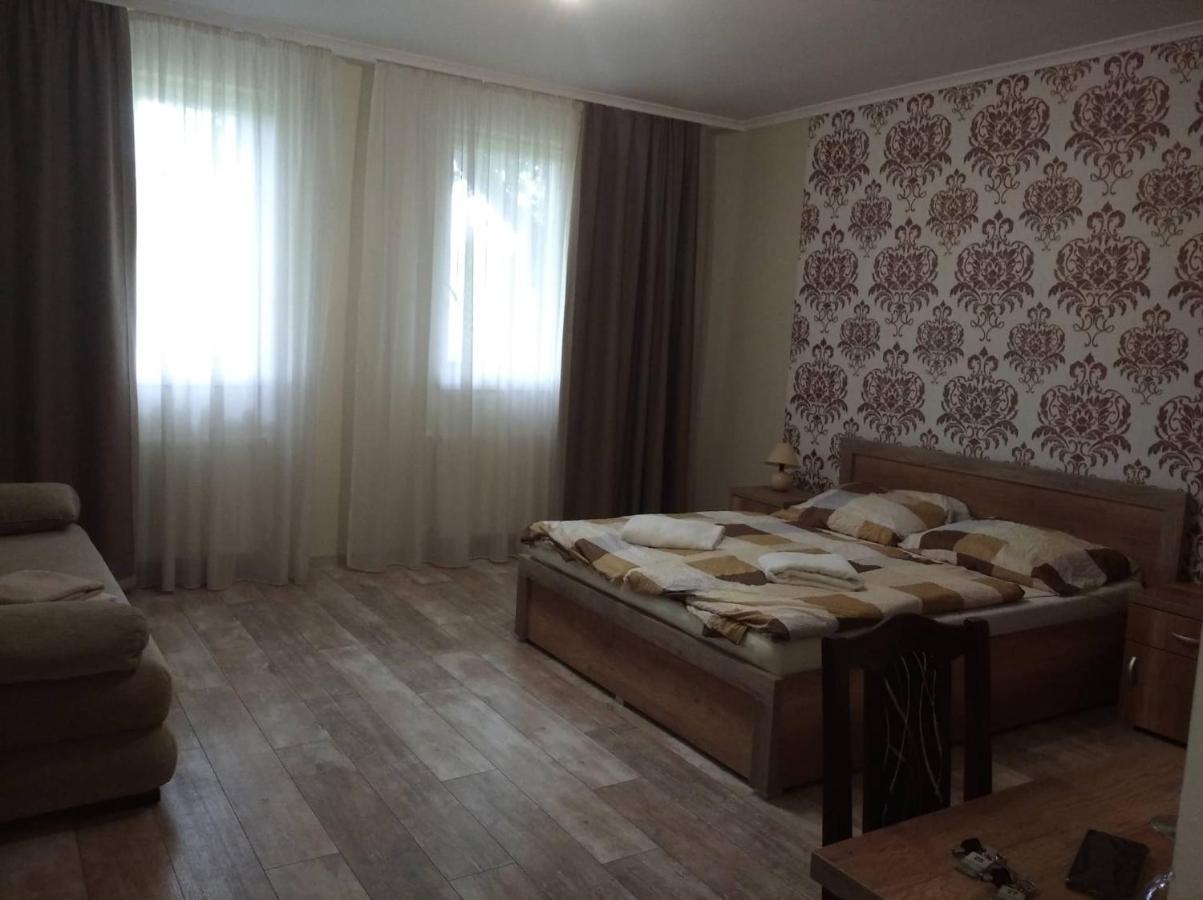 Verba Tanya Bed & Breakfast Kotaj Dış mekan fotoğraf